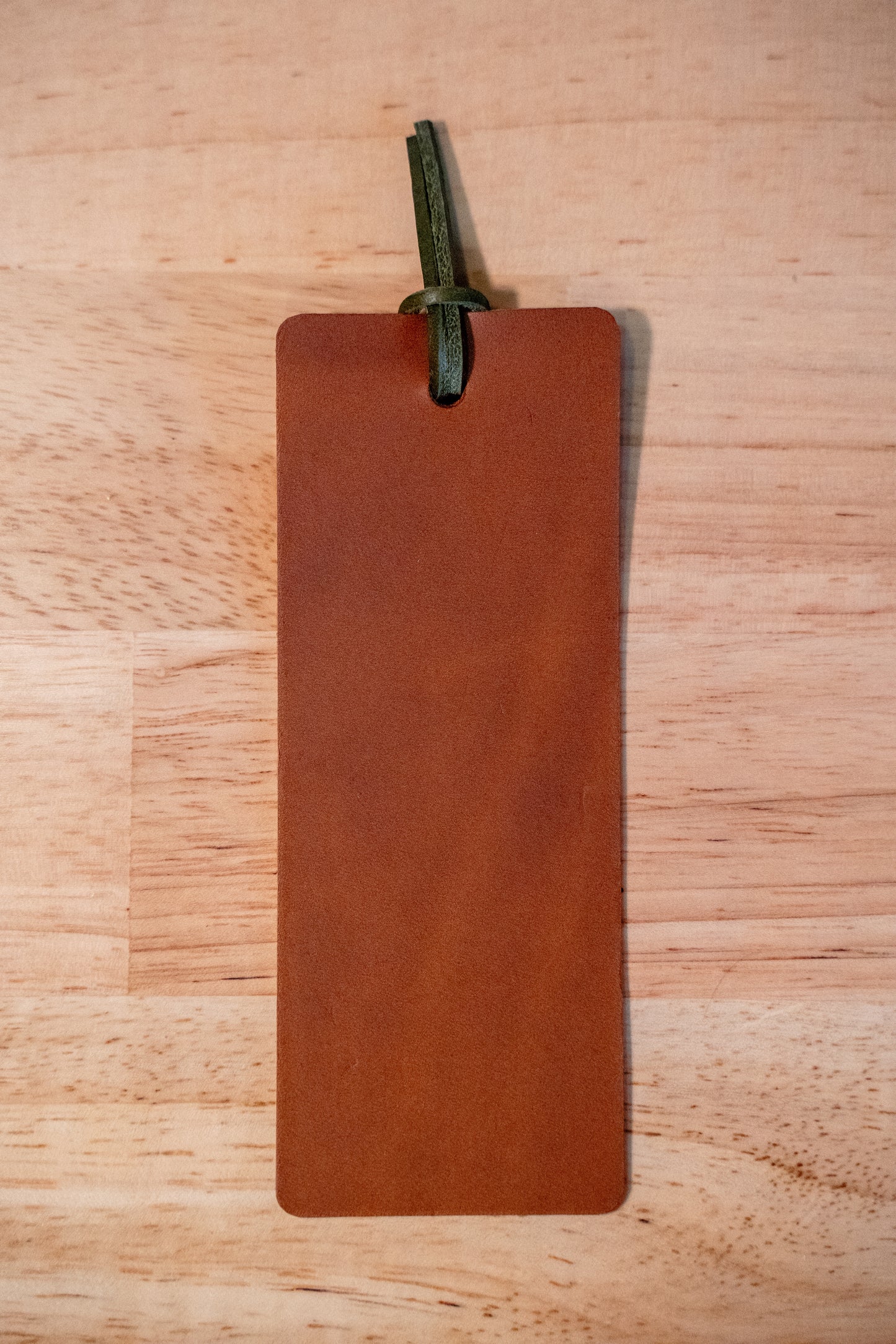 Sarvarno Leather Bookmark